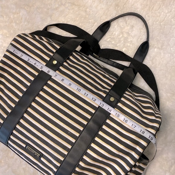 Madden girl woman’s jersey striped weekender, travel large capacity bag 🌹 - Picture 4 of 13